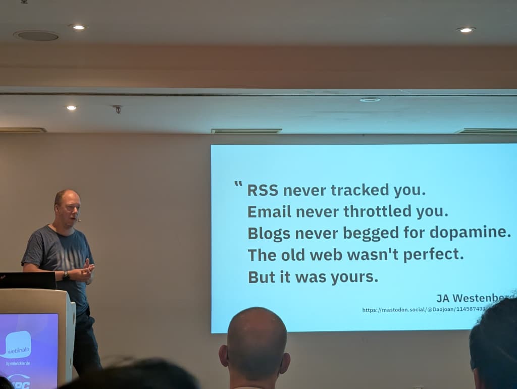 Derick Rethans on owning our own content