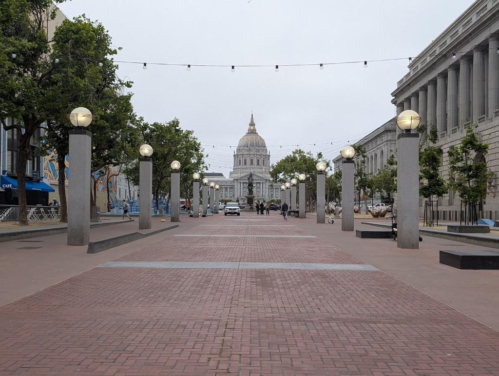 How do you make it to City Hall?