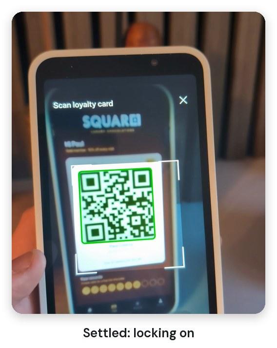 The same scan a moment later, with a green box as it settles and locks on